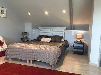 Les Closeries Du Golfe Bed & Breakfast Theix 0*,  France